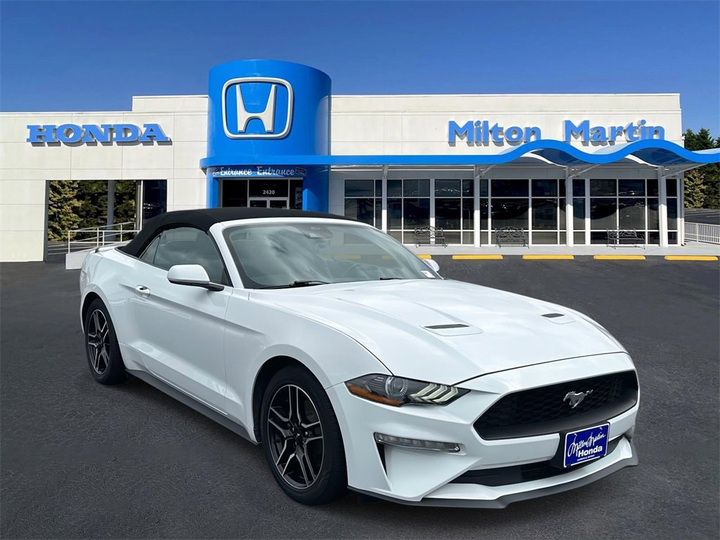 Used 2023 Ford Mustang Premium image 1