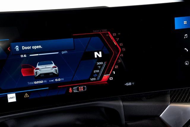 Used 2024 BMW M2 w/ Lighting Package image 39