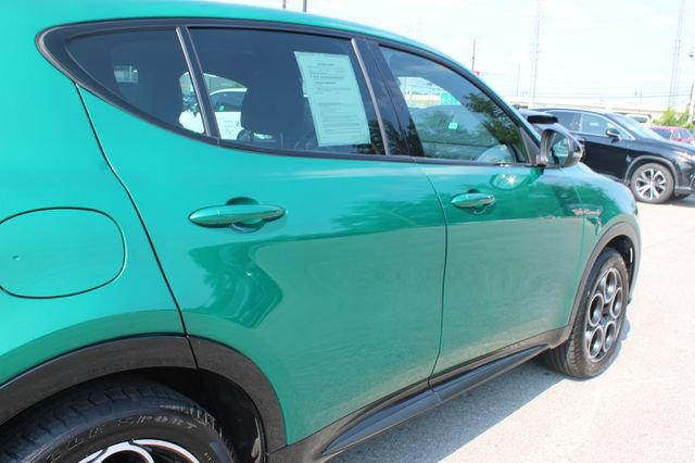Used 2025 Alfa Romeo Tonale w/ Premium Package AWD/4WD image 47