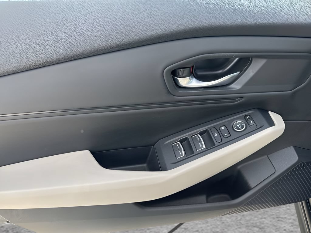 Used 2024 Honda Accord EX image 25