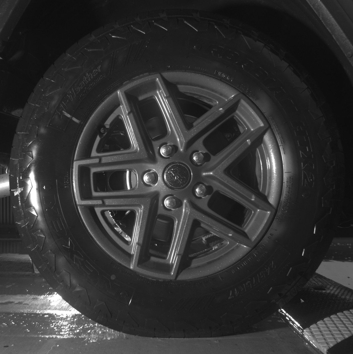 Used 2025 Jeep Wrangler Sport S image 15