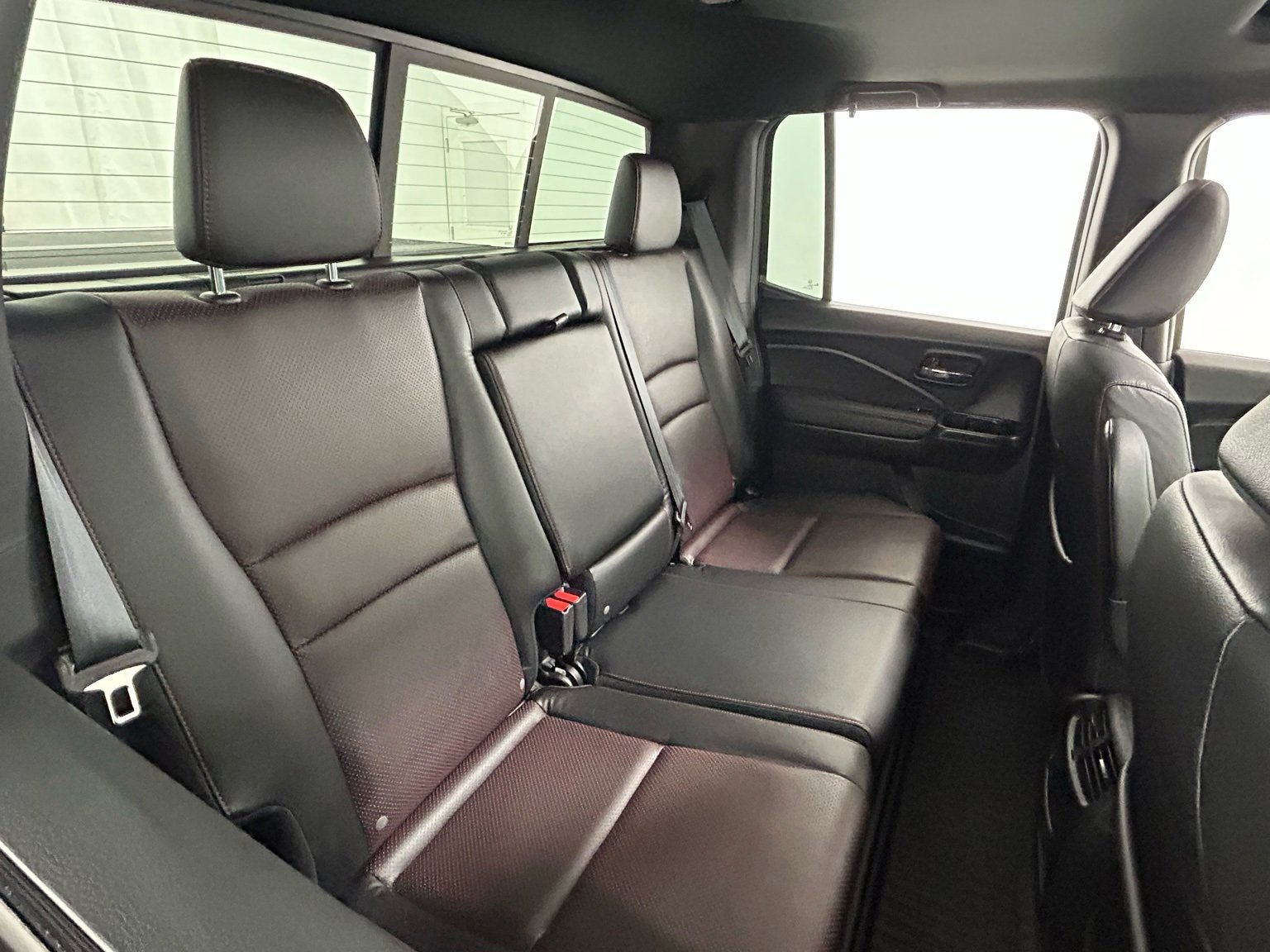 Used 2022 Honda Ridgeline Black Edition image 36