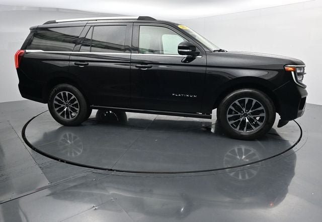 Used 2025 Ford Expedition Platinum AWD/4WD image 12