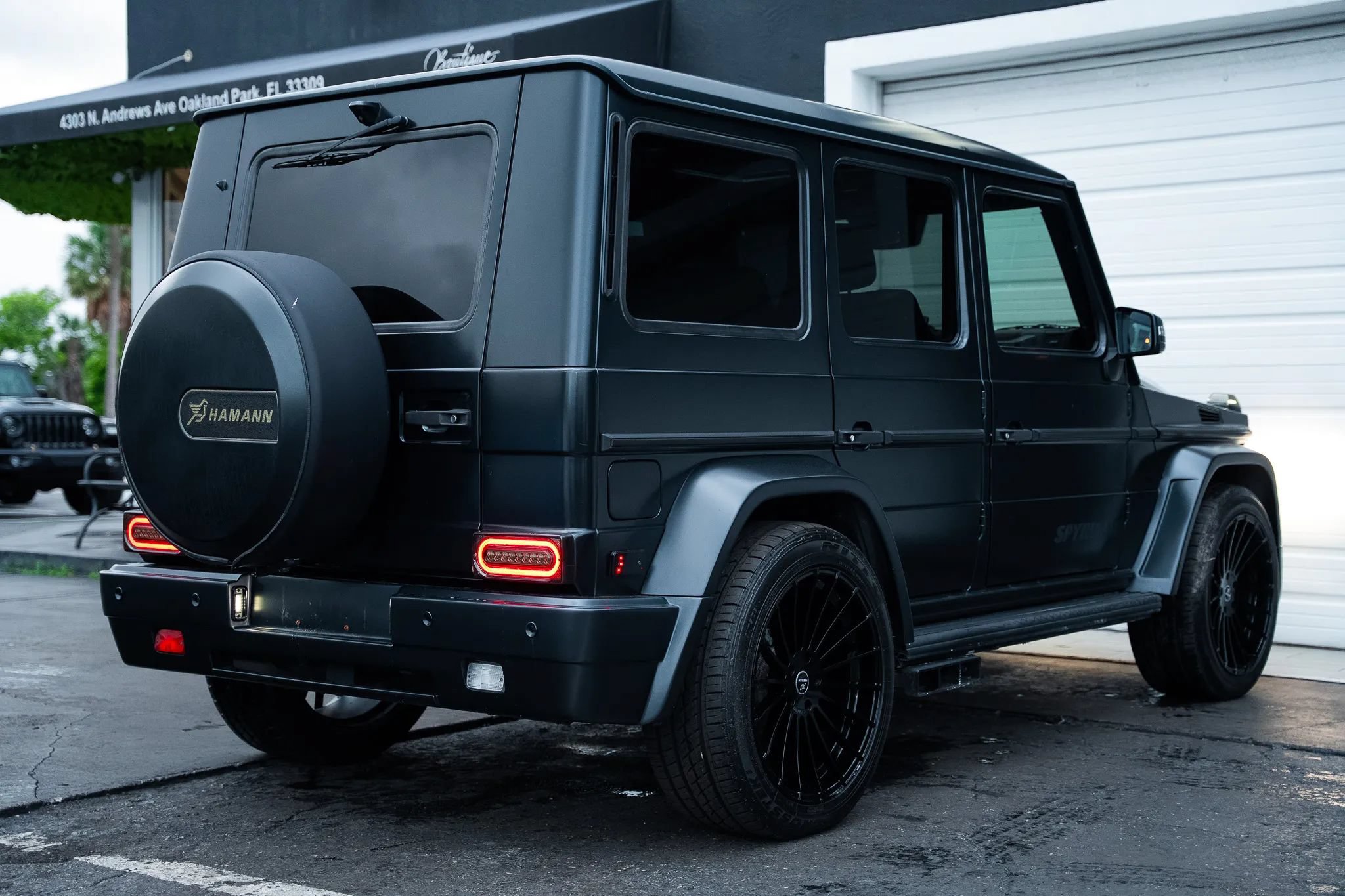 Used 2013 Mercedes-Benz G 63 AMG 4MATIC image 4