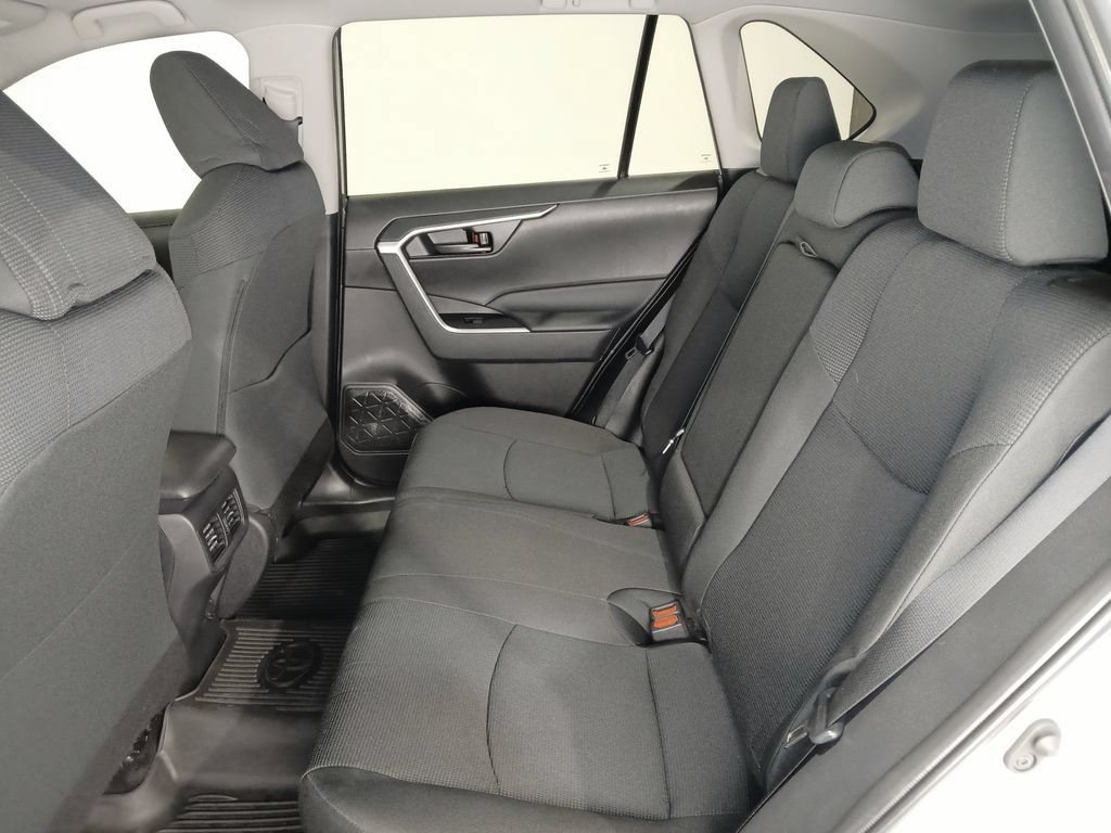 Used 2025 Toyota RAV4 LE AWD/4WD image 11
