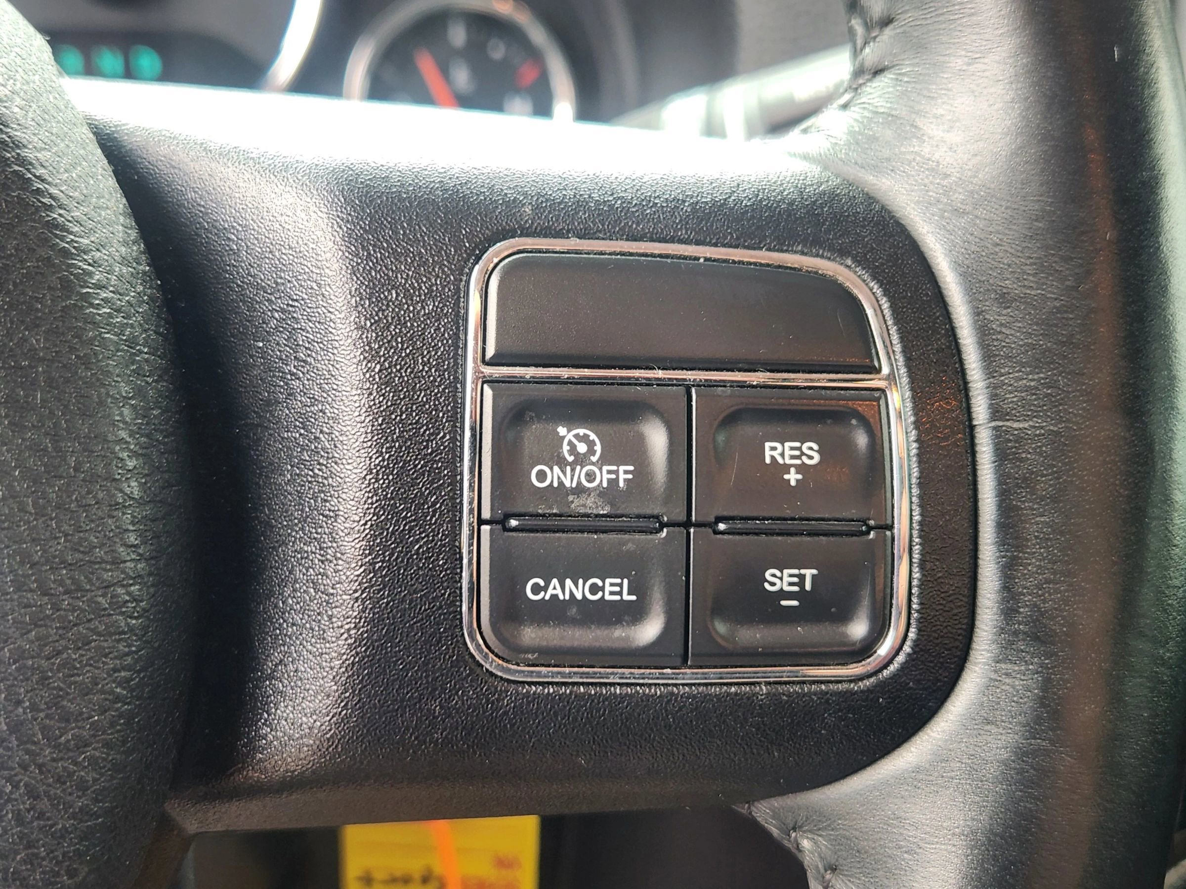 Used 2016 Jeep Wrangler Sport w/ Connectivity Group image 29