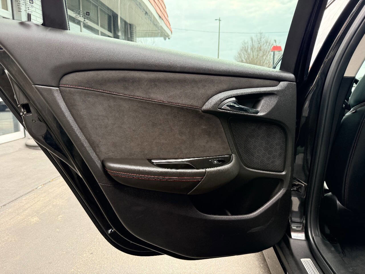 Used 2014 Chevrolet SS image 25