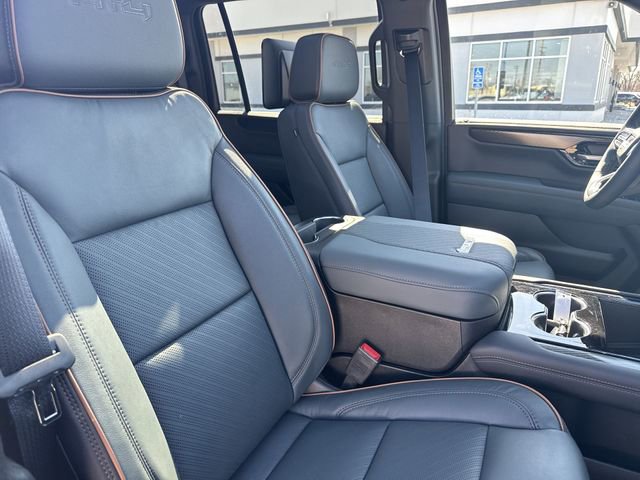 New 2026 GMC Yukon XL AT4 w/ AT4 Premium Plus Package image 26