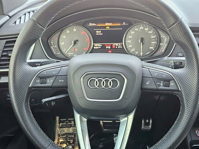 Used 2022 Audi SQ5 Premium image 32