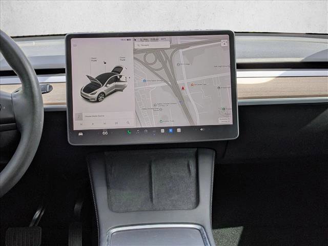 Used 2021 Tesla Model Y Long Range image 15