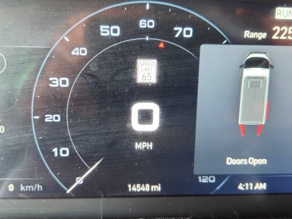 Used 2025 RAM ProMaster 2500 w/ U-Haul Equipment Group FWD image 30