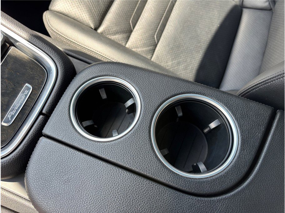 Used 2017 Porsche Panamera 4S image 36