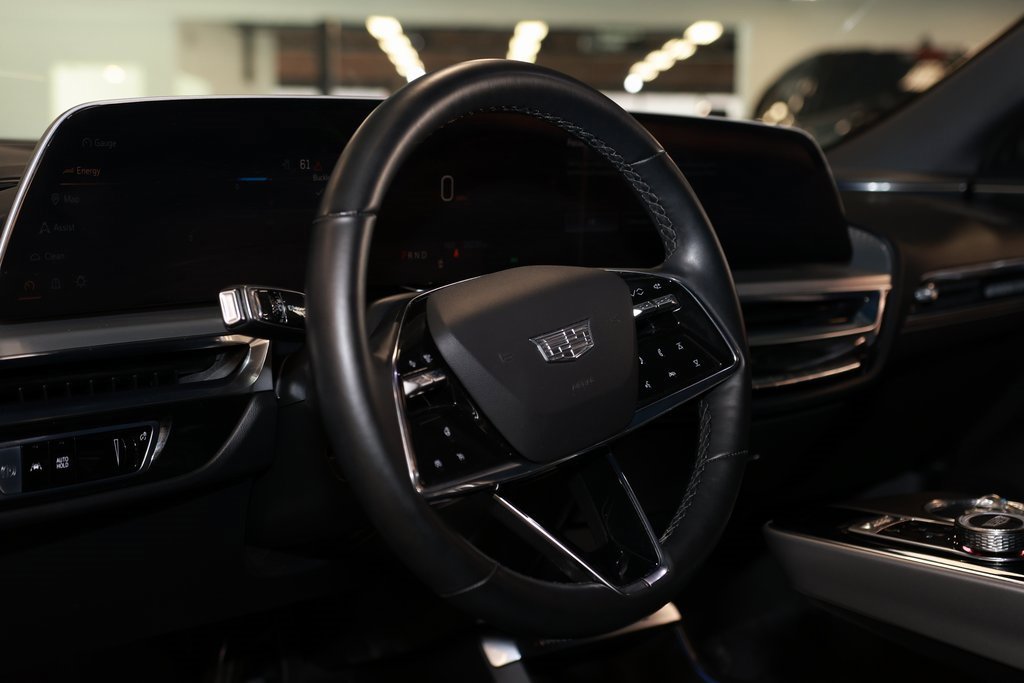 Used 2024 Cadillac Lyriq Sport image 23