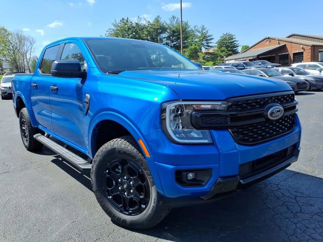 Used 2025 Ford Ranger XLT w/ Black Appearance Package AWD/4WD image 17