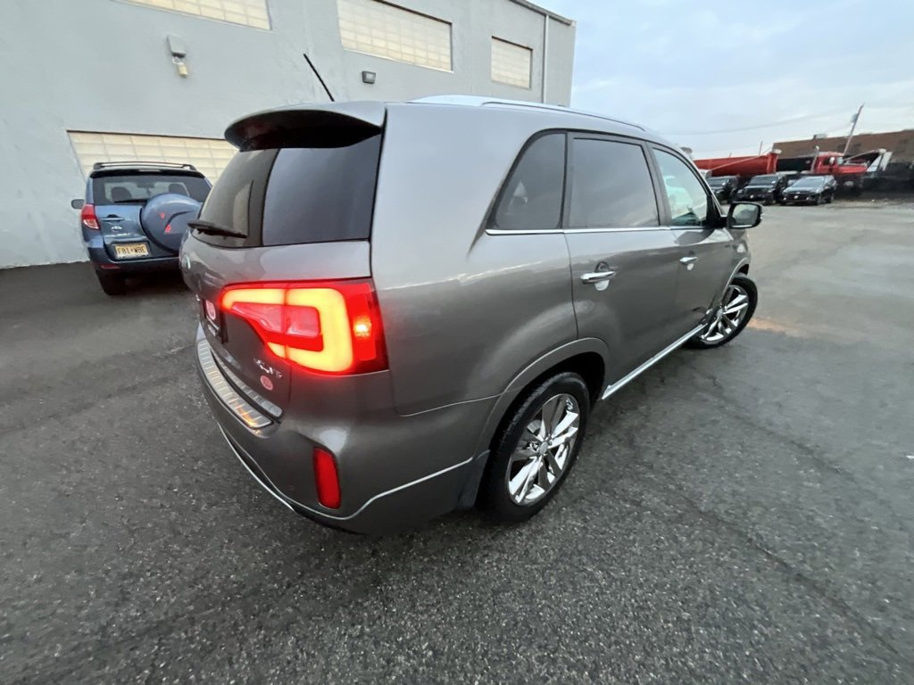 Used 2015 Kia Sorento SX image 6
