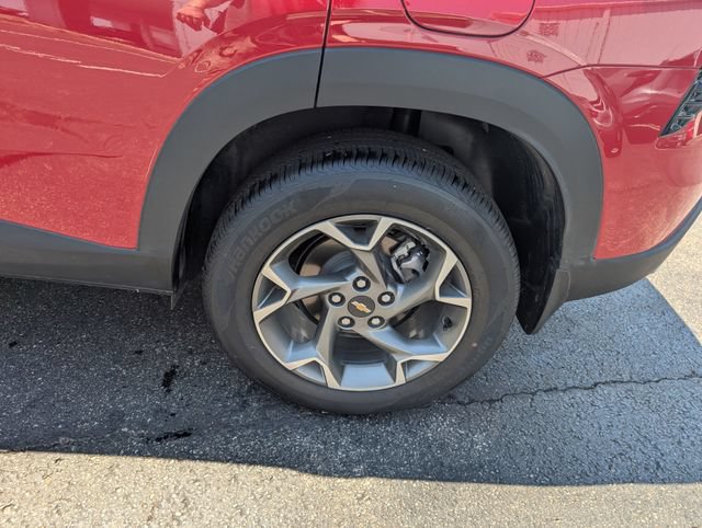 New 2026 Chevrolet Trax LT w/ Driver Confidence Package FWD image 22