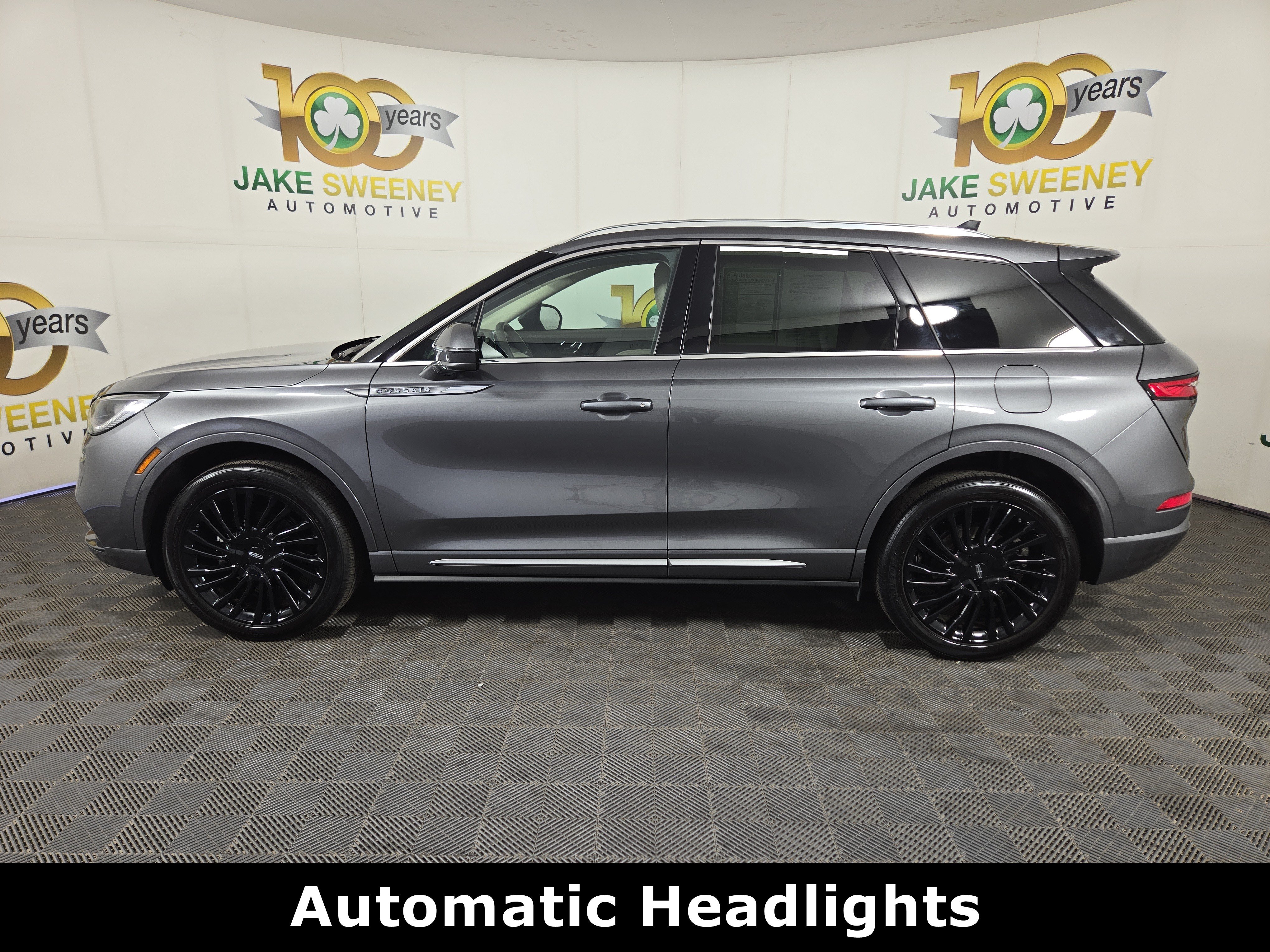 Used 2022 Lincoln Corsair Reserve w/ Luxury Package AWD/4WD image 4