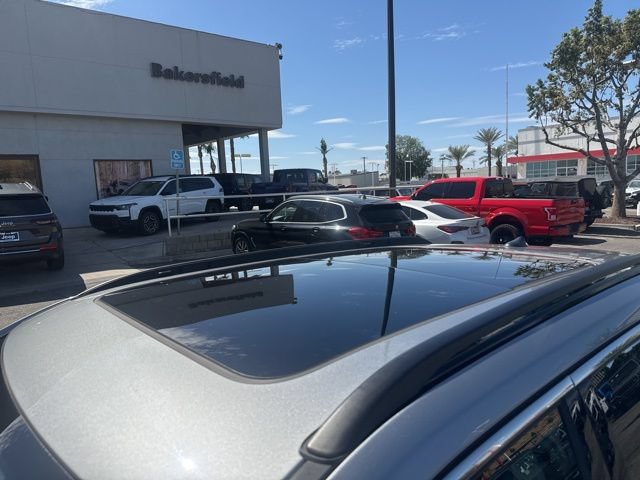 Certified 2022 Jeep Compass Latitude w/ Sun and Sound Group AWD/4WD image 38