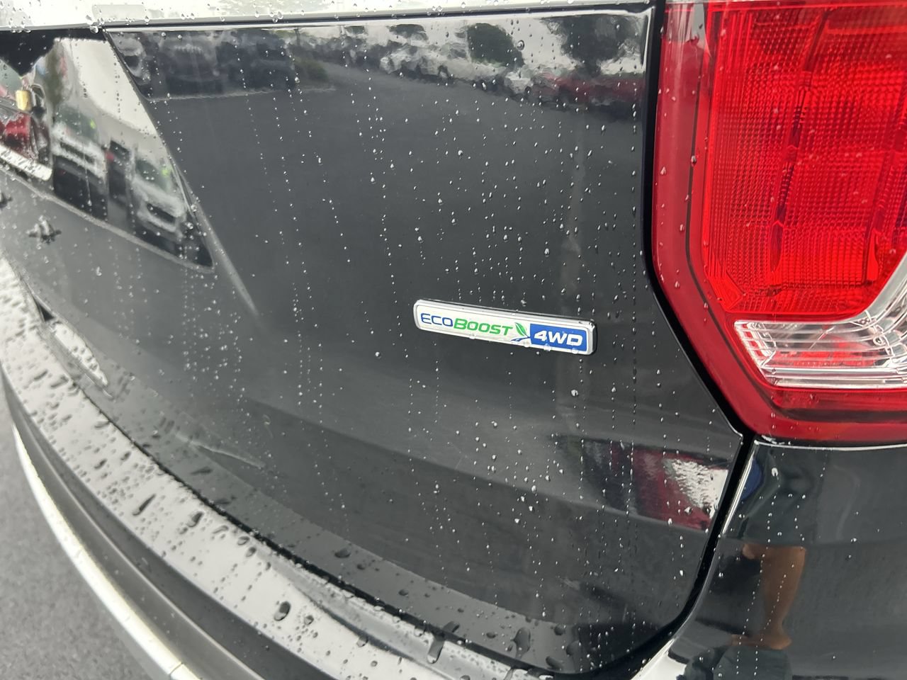 Used 2017 Ford Explorer Platinum AWD/4WD image 10