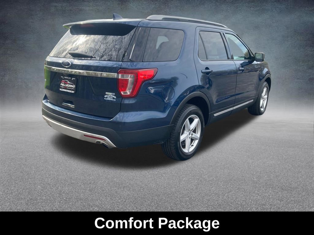 Used 2017 Ford Explorer XLT w/ Equipment Group 202A AWD/4WD image 6