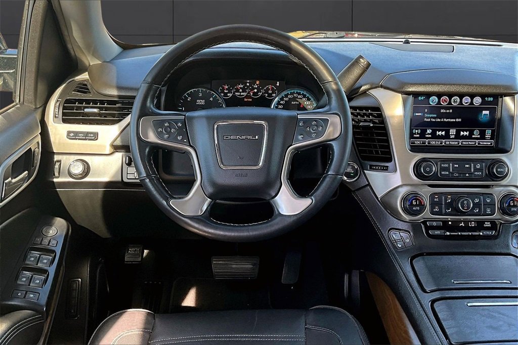 Used 2020 GMC Yukon XL Denali w/ Denali Ultimate Package image 7