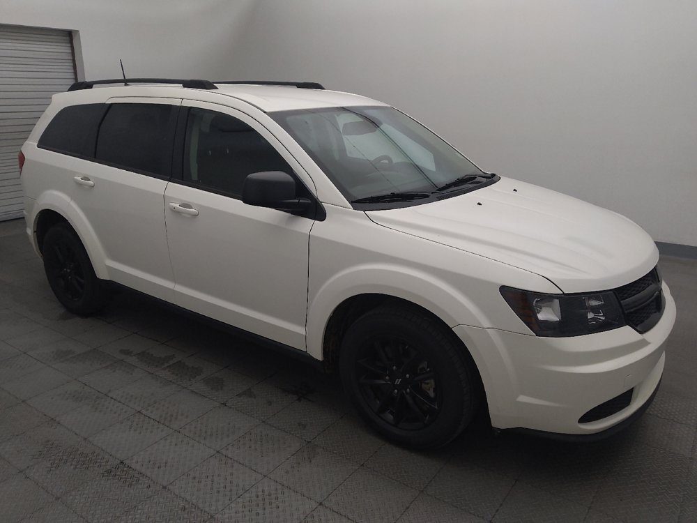 Used 2020 Dodge Journey SE w/ SE Popular Equipment Group FWD image 11