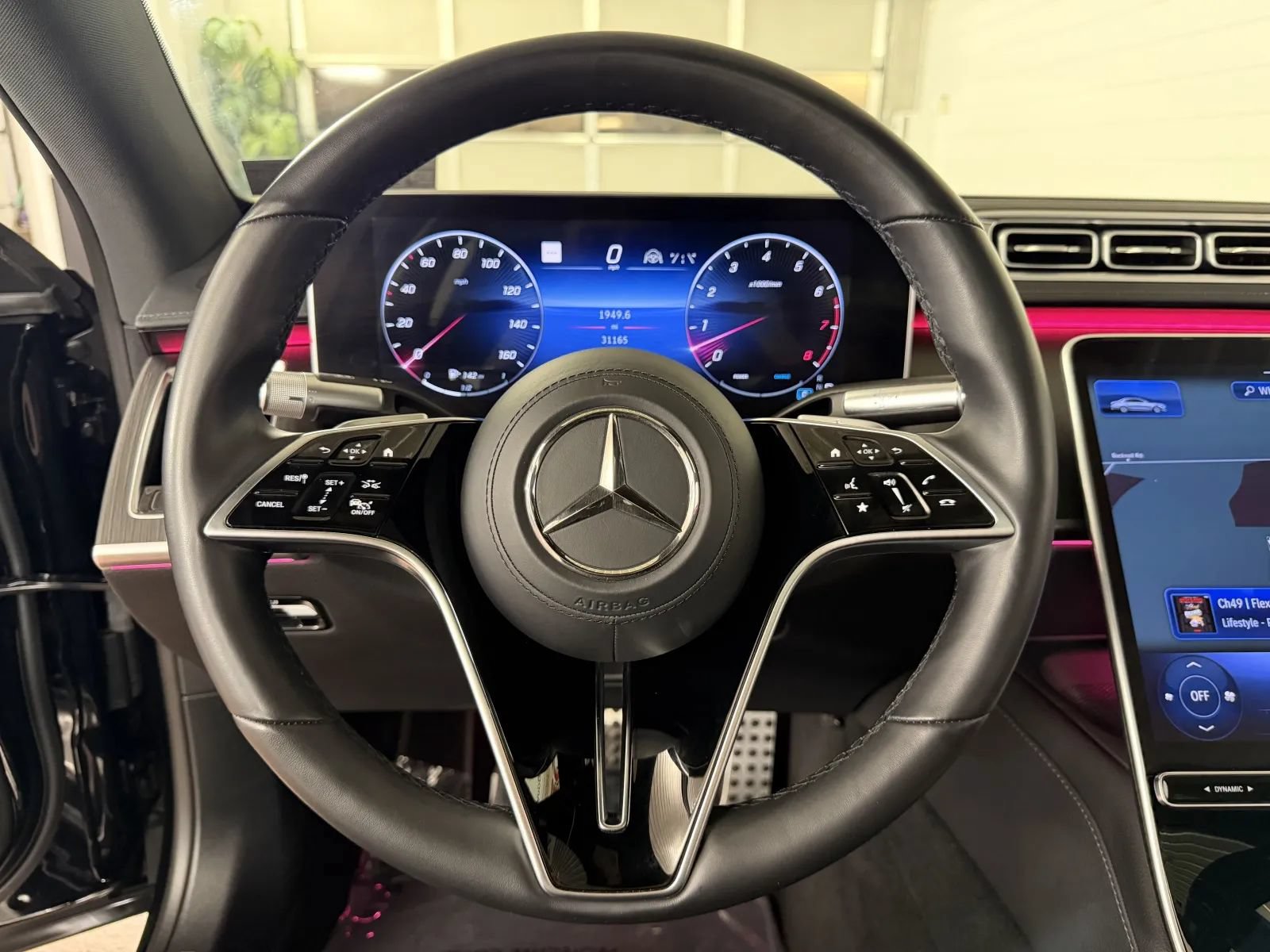 Used 2023 Mercedes-Benz S 500 4MATIC image 22