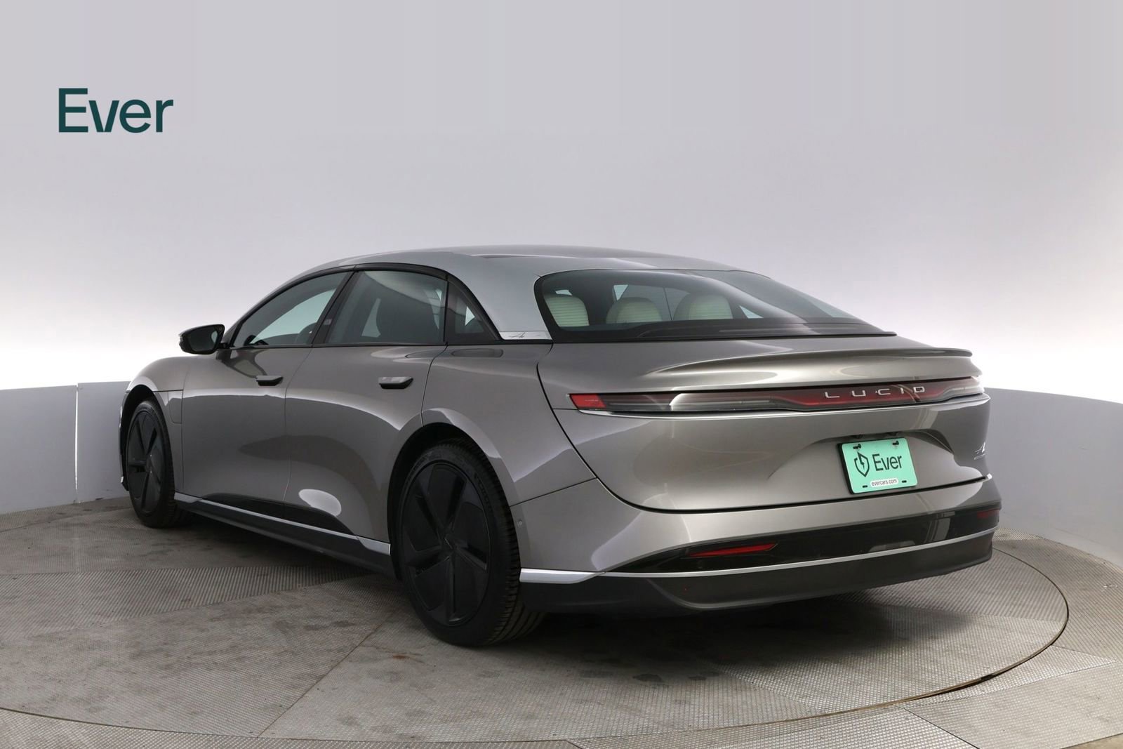 Used 2023 Lucid Air Touring AWD/4WD image 17