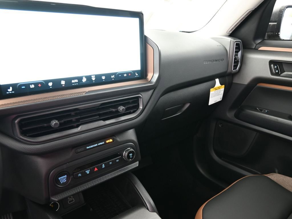 New 2025 Ford Bronco Sport Outer Banks w/ Outer Banks Tech Package+ image 21