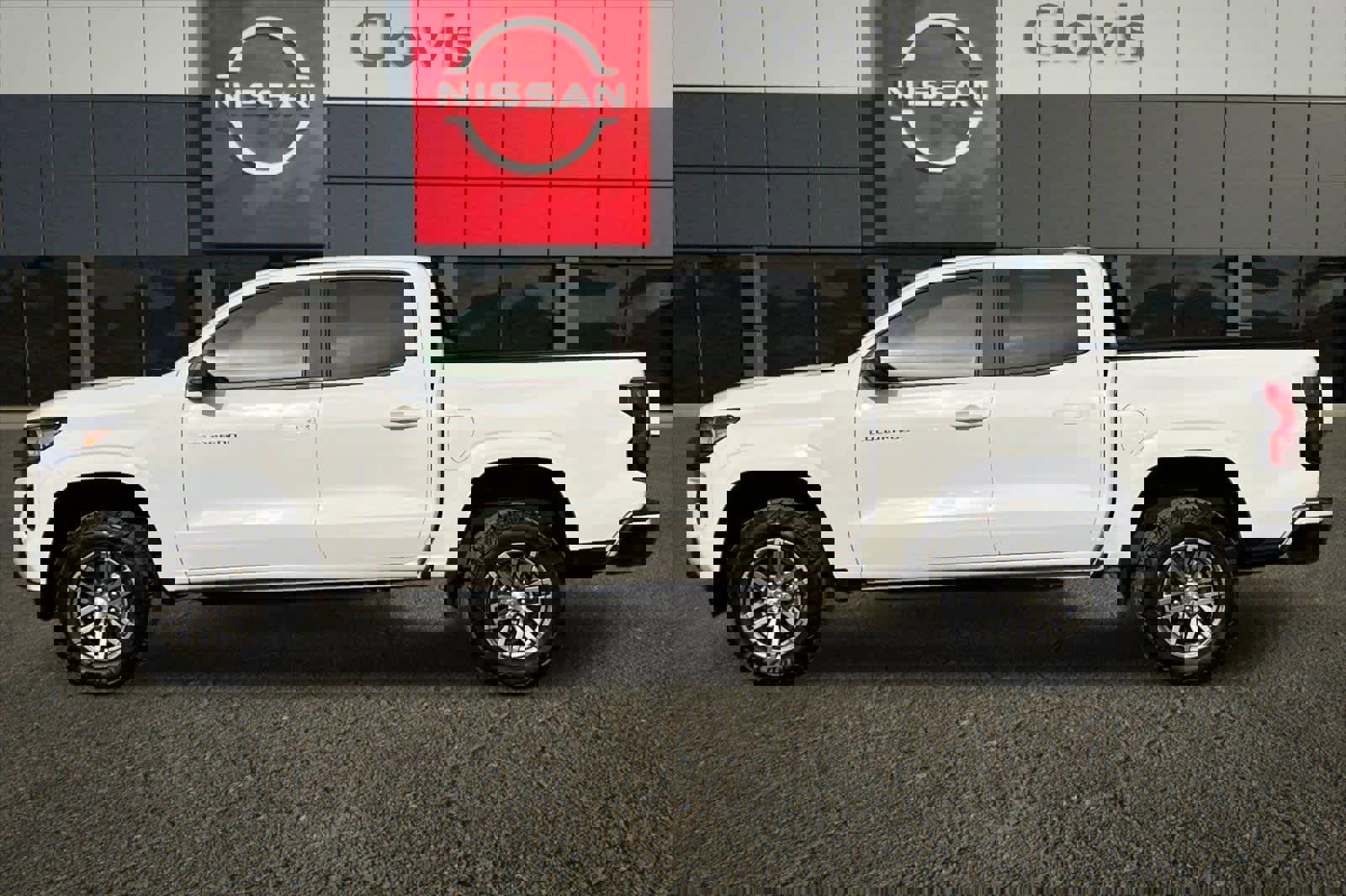 Used 2023 Chevrolet Colorado LT image 6