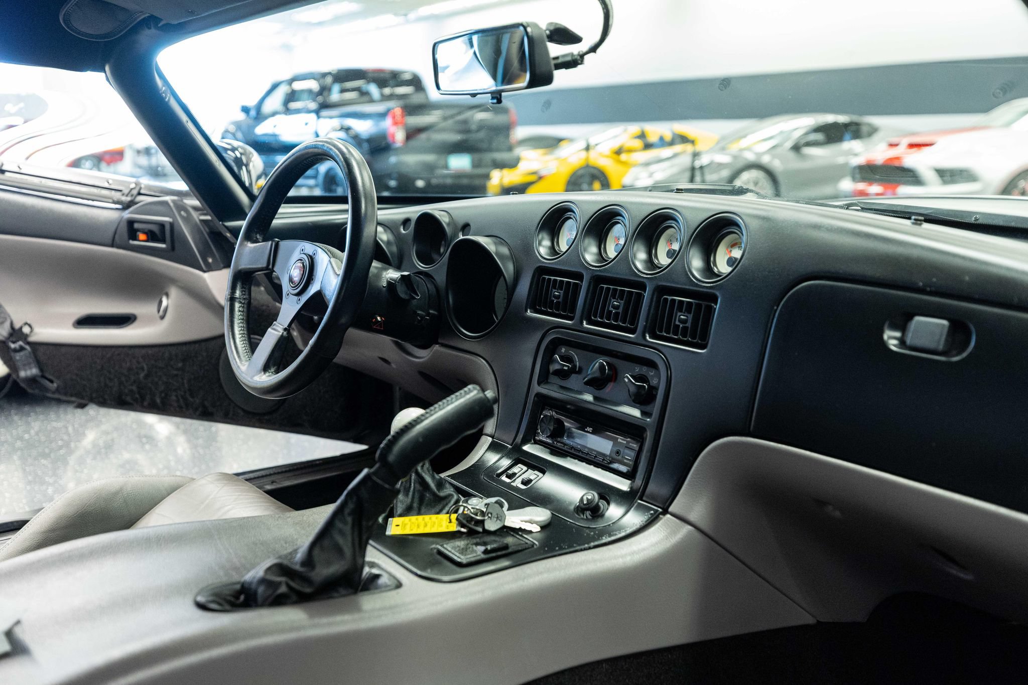 Used 1994 Dodge Viper RT/10 RWD image 10