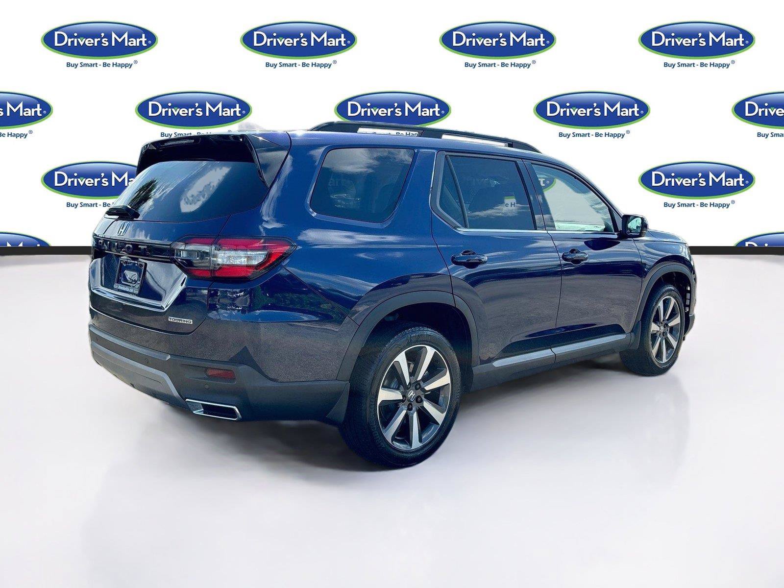 Used 2024 Honda Pilot Touring image 7