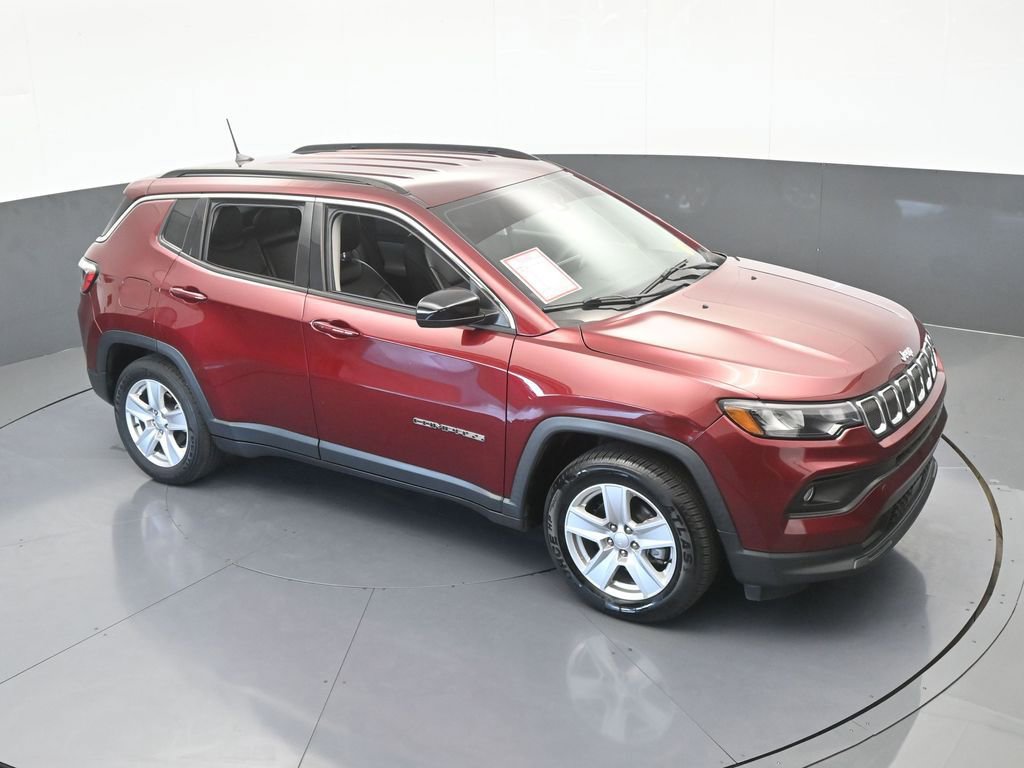 Used 2022 Jeep Compass Latitude image 48