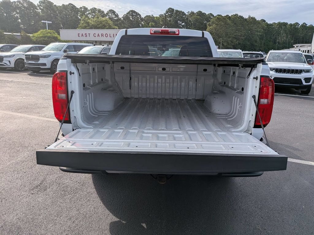 Used 2022 Chevrolet Colorado W/T AWD/4WD image 25