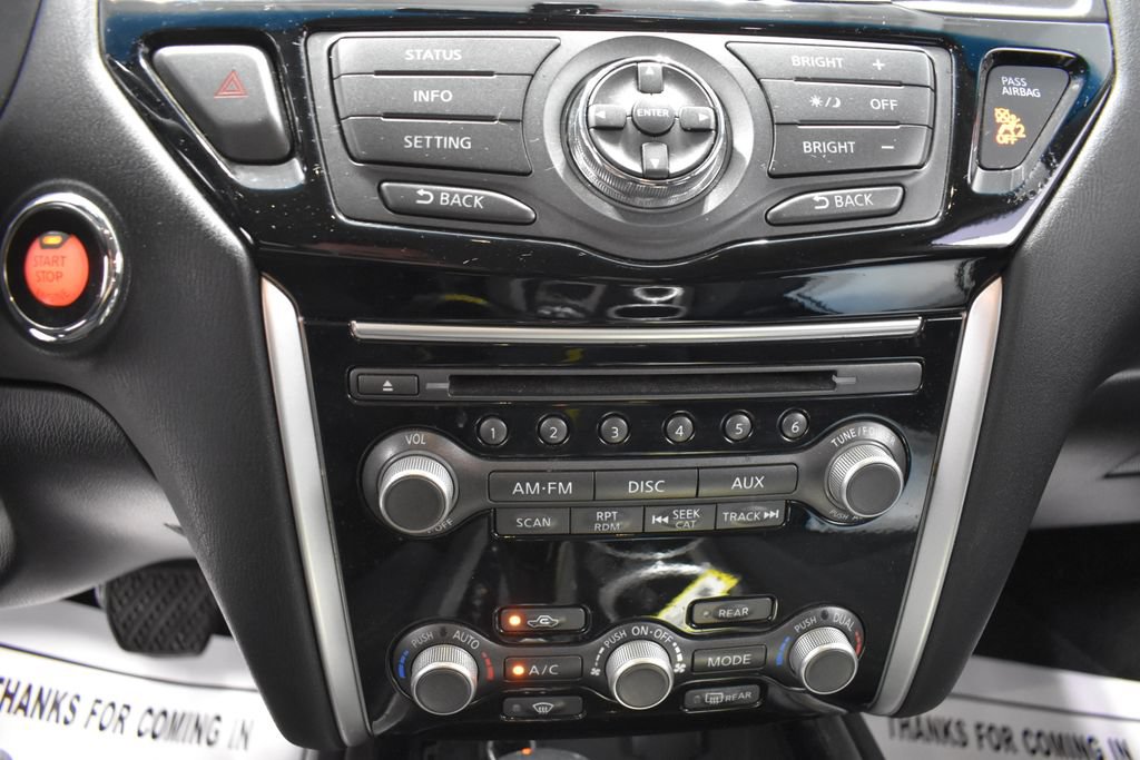 Used 2016 Nissan Pathfinder SV w/ SV Cold Weather Package AWD/4WD image 20