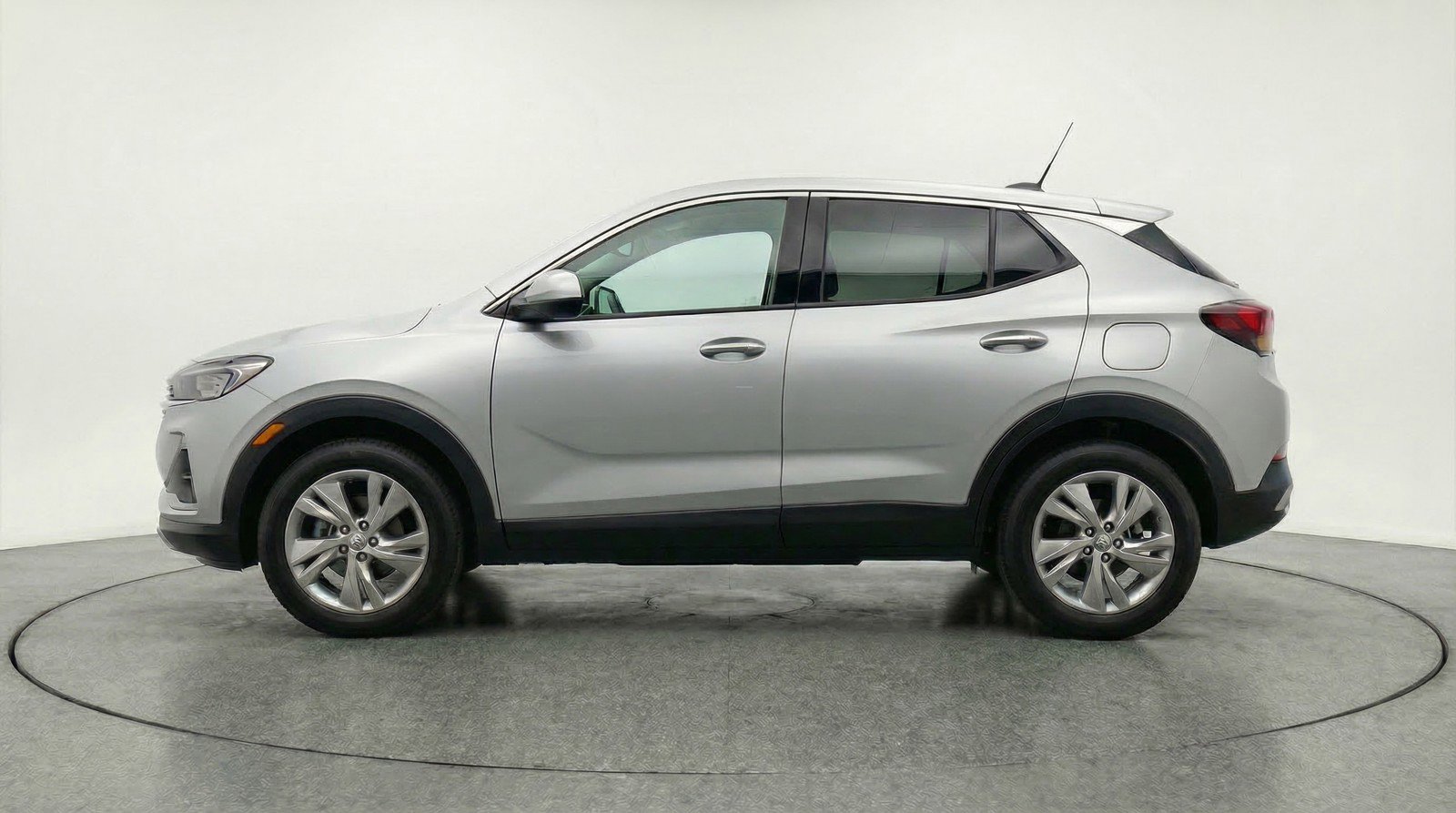 Used 2025 Buick Encore GX Preferred AWD/4WD image 5