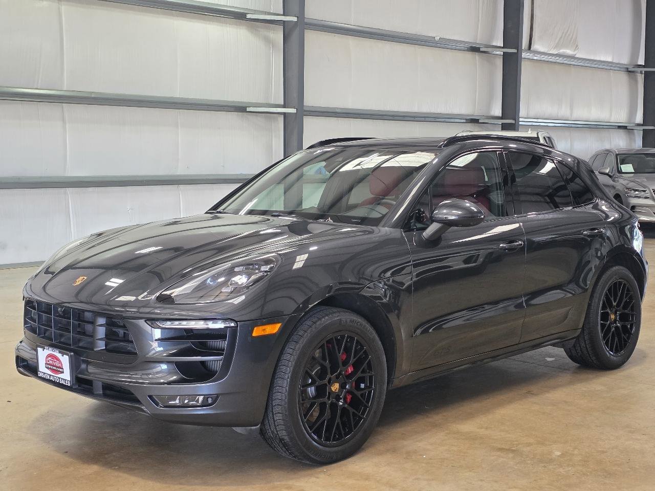 Used 2017 Porsche Macan GTS AWD/4WD image 1