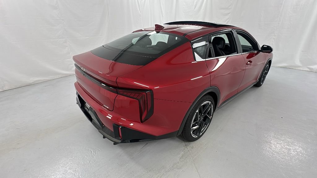 New 2025 Kia K4 GT-Line w/ GT-Line Sunroof Package image 3