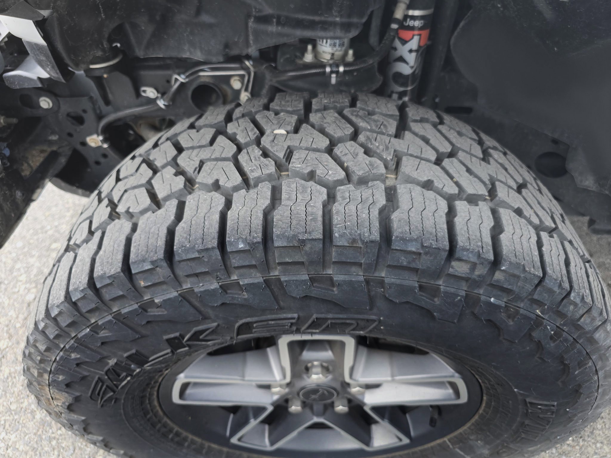 Used 2024 Jeep Gladiator Mojave w/ Technology Group image 11