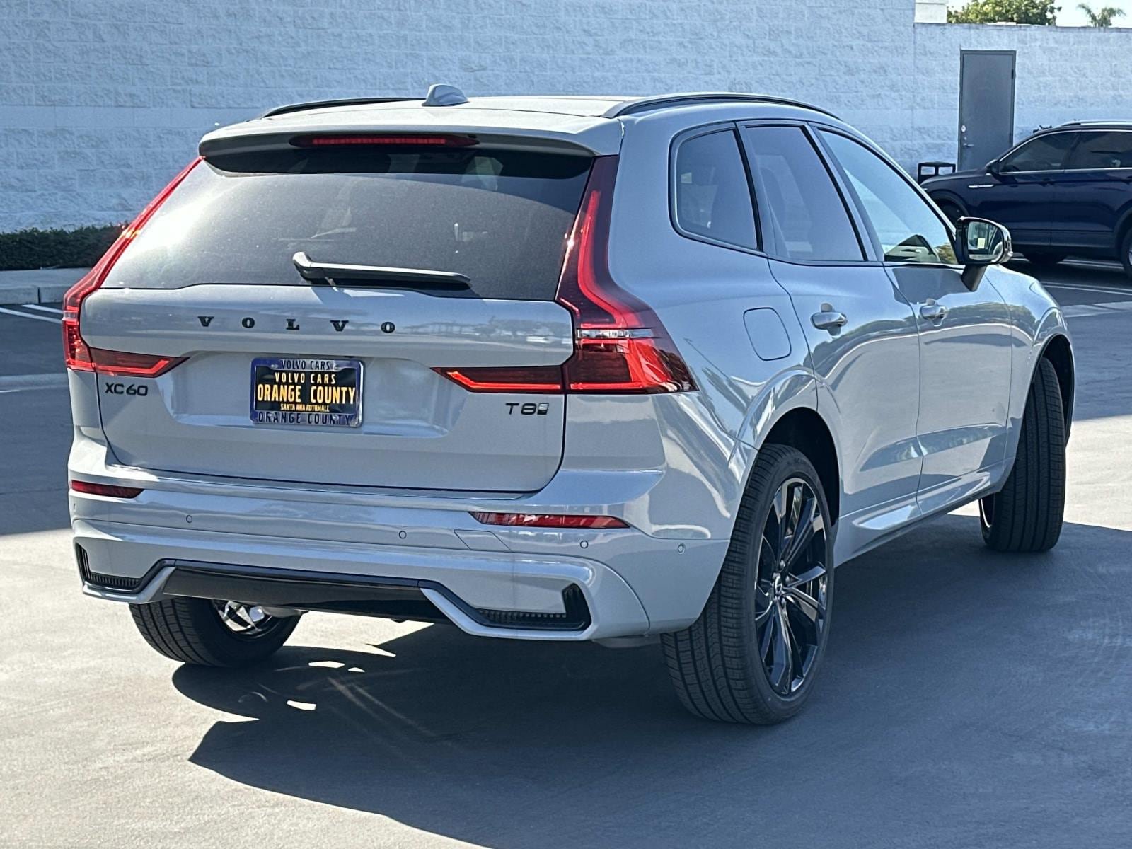 New 2026 Volvo XC60 T8 Ultra w/ Climate Package AWD/4WD image 6