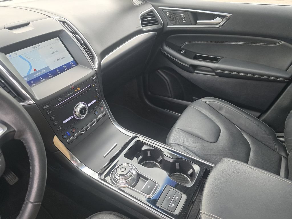 Used 2019 Ford Edge Titanium w/ Equipment Group 301A FWD image 31