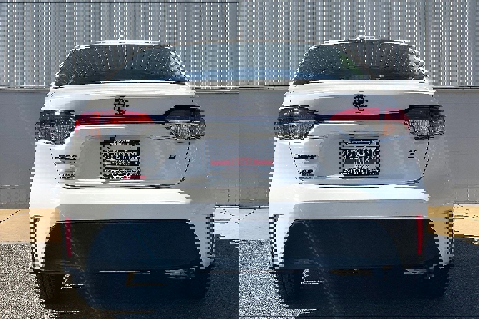 Used 2025 Toyota Corolla LE image 5