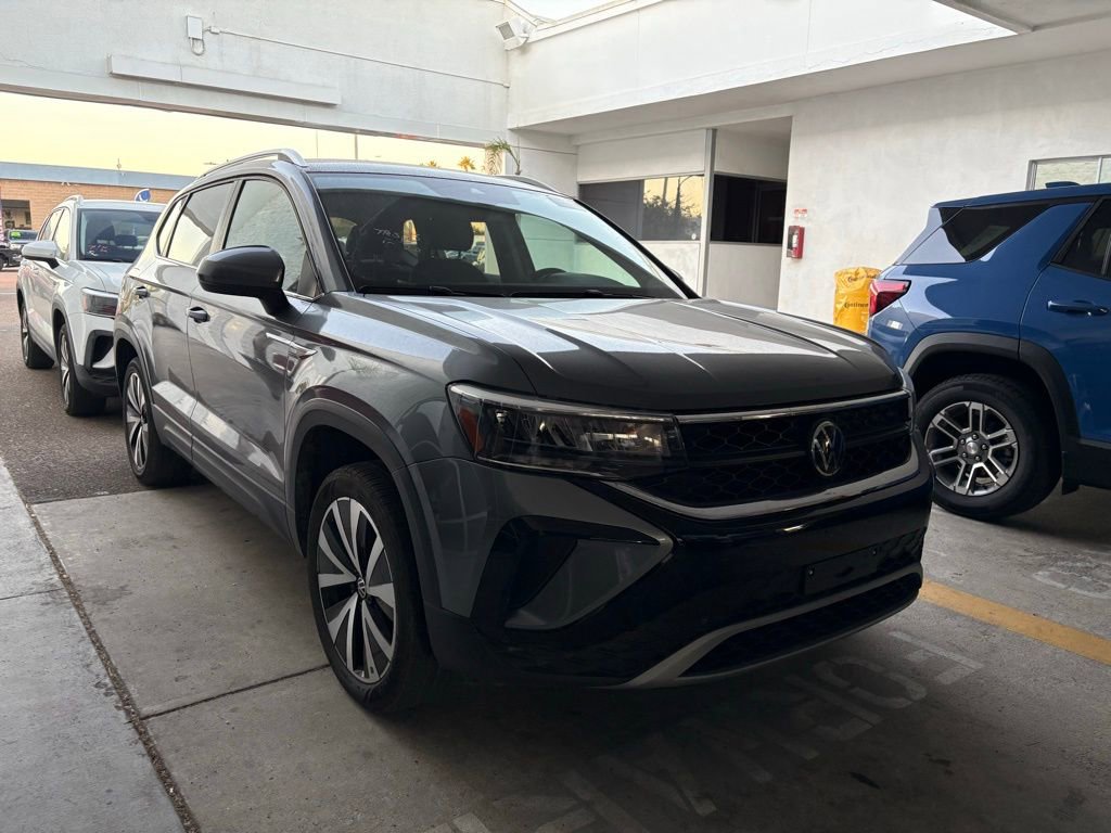 Used 2024 Volkswagen Taos SE
