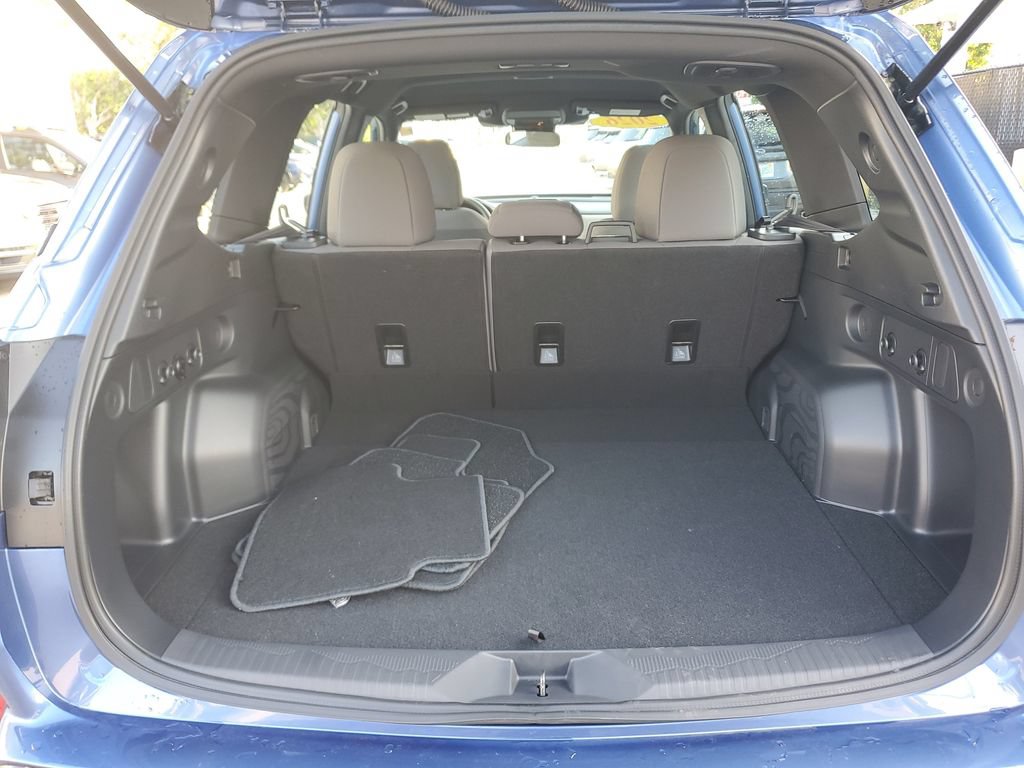 Used 2026 Subaru Forester AWD/4WD image 25