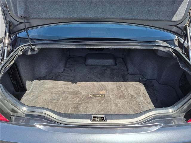 Used 2004 Lexus LS 430 RWD image 6