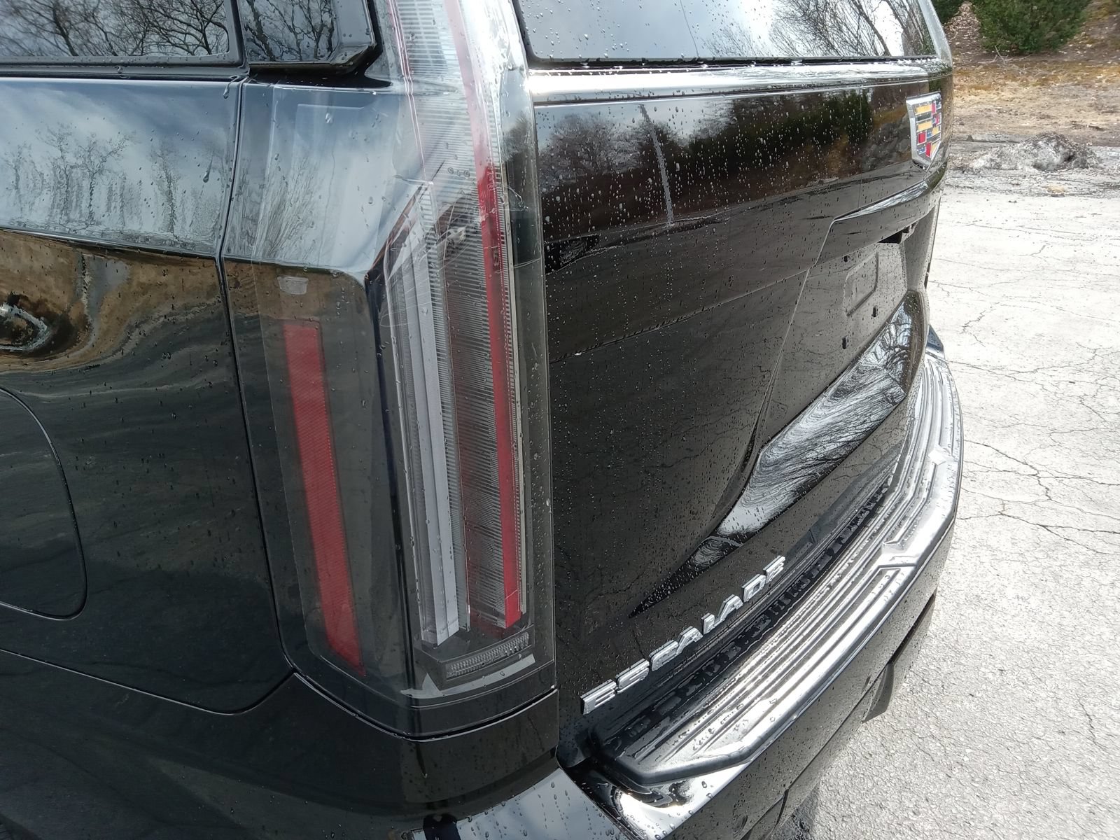 Certified 2026 Cadillac Escalade Sport w/ Touring Package AWD/4WD image 9