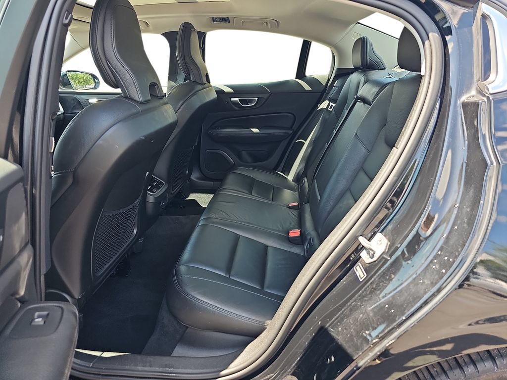 Used 2022 Volvo S60 B5 Inscription AWD/4WD image 14