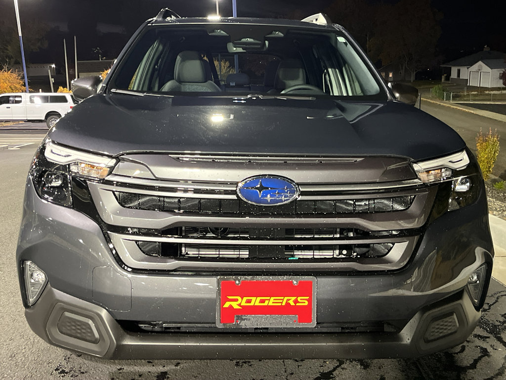 New 2025 Subaru Forester Premium image 3