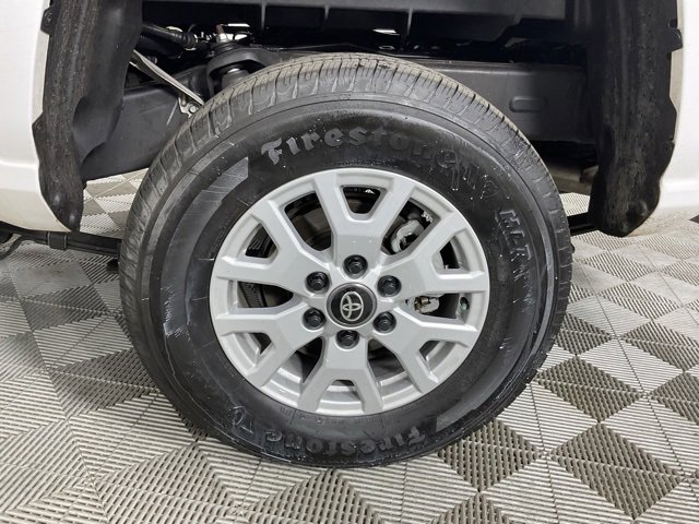 Used 2024 Toyota Tacoma SR image 10