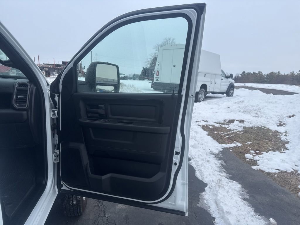 New 2024 RAM 5500 Tradesman image 44